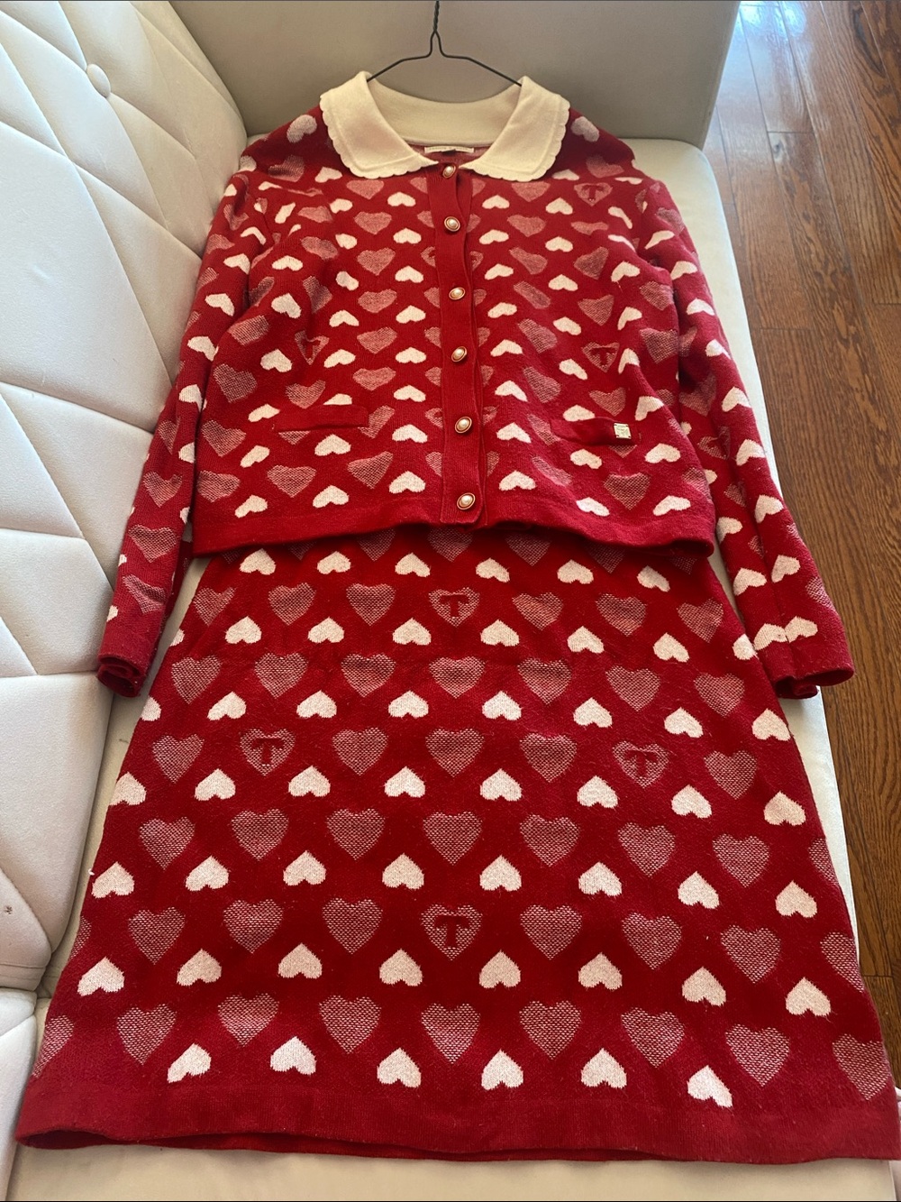 Girls Red Heart-Pattern Knit Jacket & Skirt Set with White Collar